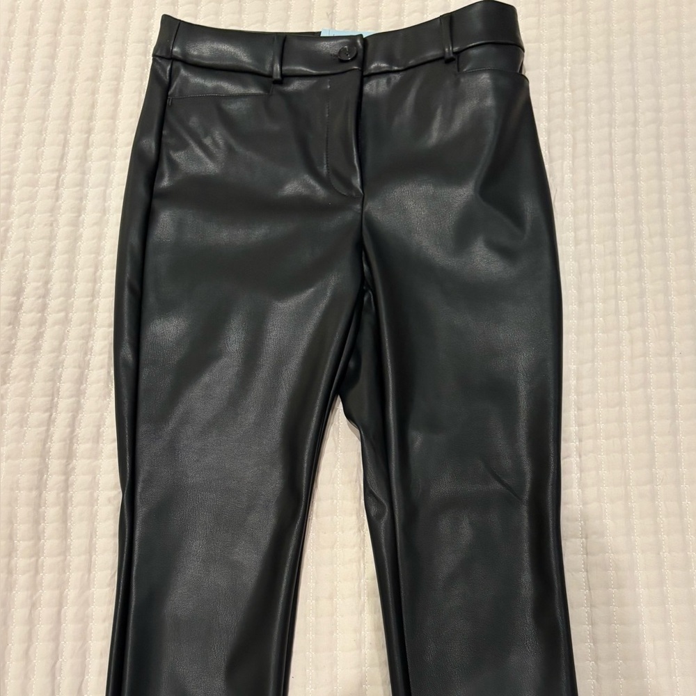 LOFT Black Faux Leather straight leg Pants size 4P NWT